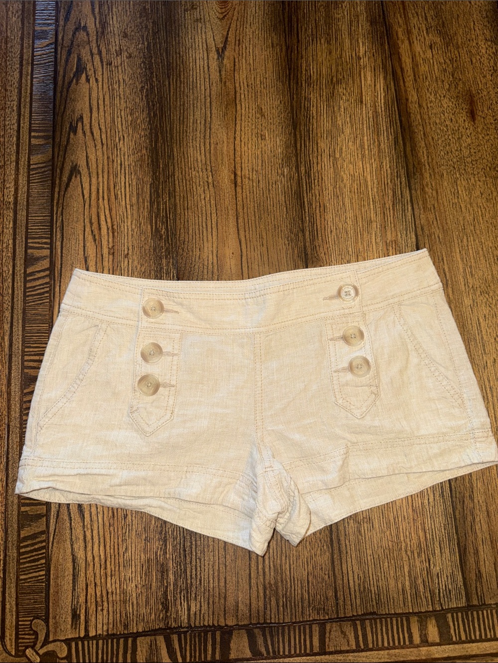 Express Cream Low Rise Button-Detail Linen Shorts